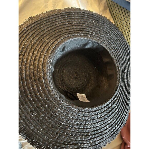 sun hat - Picture 3 of 4